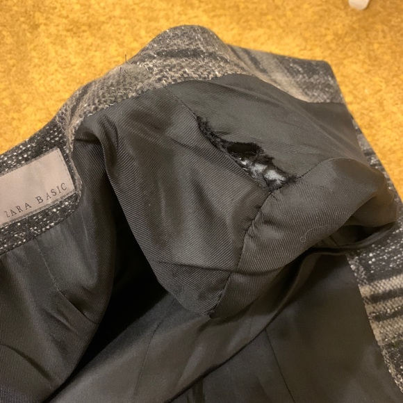 Zara Plaid Collarless Coat - Picture 4 of 5